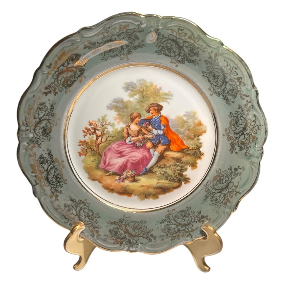 Signed Fragonard Courting Couple Fine Porcelain Round Scalloped Edge 11” Platter